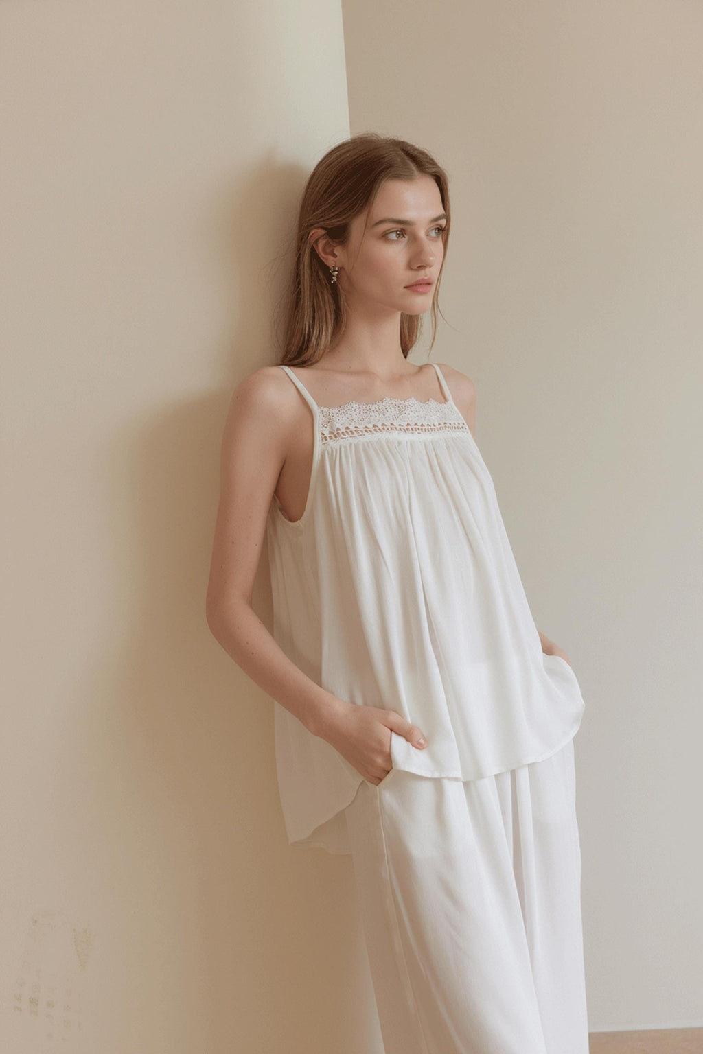 Women's Soft White Lace-Trimmed Viscose Sleepwear Set - Elegant Loungewear for Comfort & Style Deep Pockets